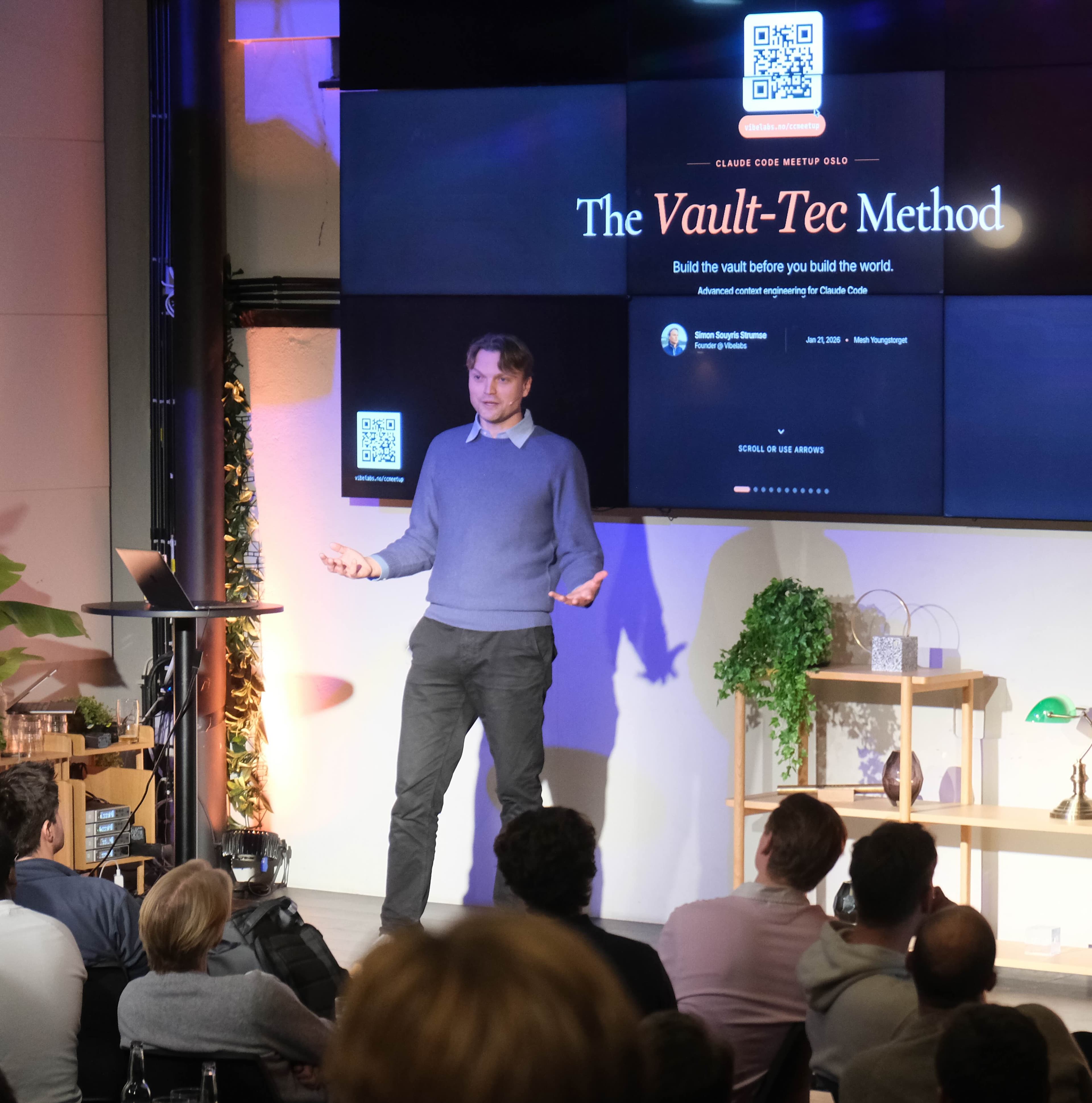 Simon Strumse holder foredrag